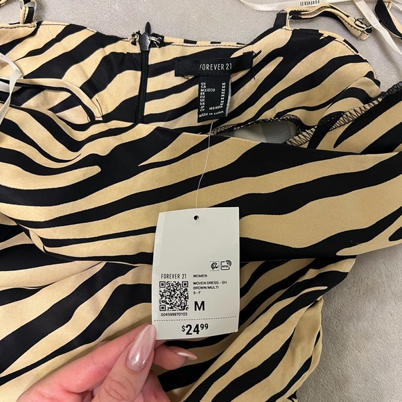 Zebra Print Ruched Dress - Picture 6 of 10